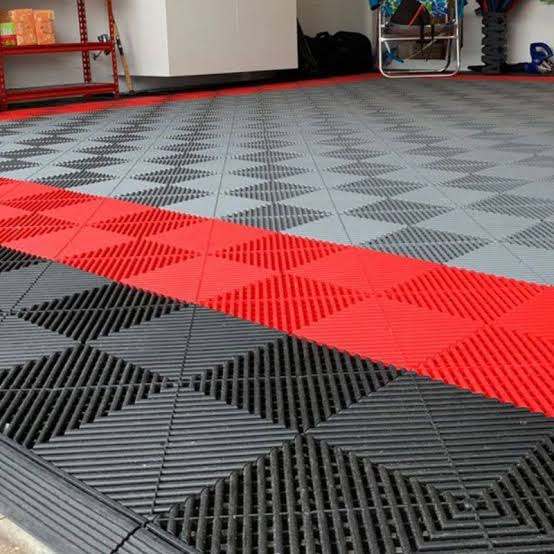 Baldosas PP estacionamiento modular instalación MAMKAM