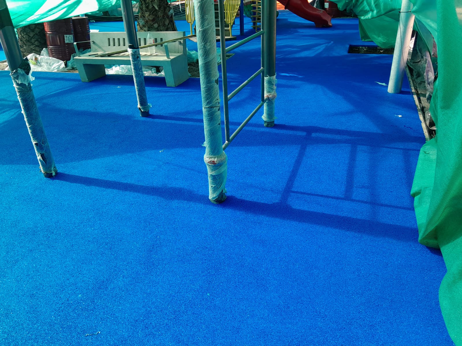 307m2 EPDM 3cm La Granja Santiago MAMKAM